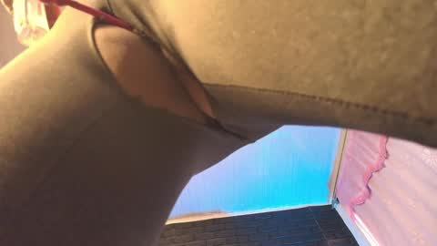 Snapshot of loren_44tits chatting on 8, 1, 2025 Loren online show from 8, 1, 2025