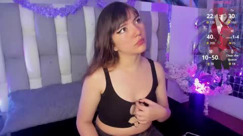 Snapshot of loren_jacksoon chatting on 4, 6, 2026 Loren online show from 4, 6, 2026