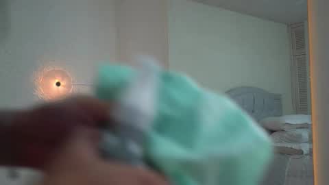 Snapshot of lorenallen_ chatting on 18, 2, 2026 Loren Allen online show from 18, 2, 2026