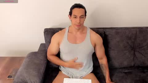 Snapshot of lorenzo_ferrec chatting on 23, 7, 2026 Lorenzo F online show from 23, 7, 2026