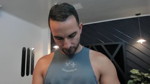 Snapshot of lorenzo_walker_ chatting on 14, 1, 2025 L O R E N Z O Thumbs Up help online show from 14, 1, 2025