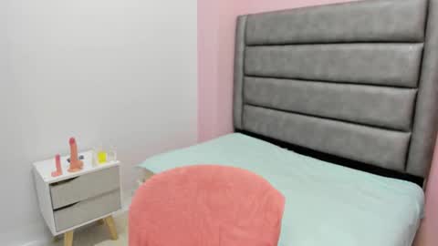 Lorena  online show from 4, 12, 2025