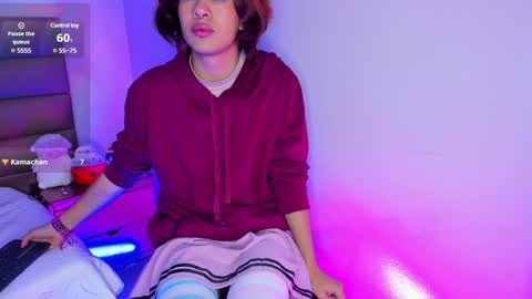 LorettMatthew online show from 31, 12, 2024