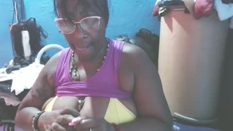 loretybighot online show from 5, 4, 2026