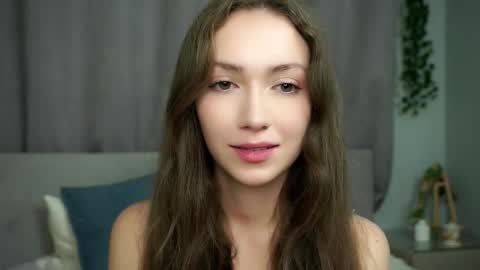 Naomi online show from 24, 9, 2025