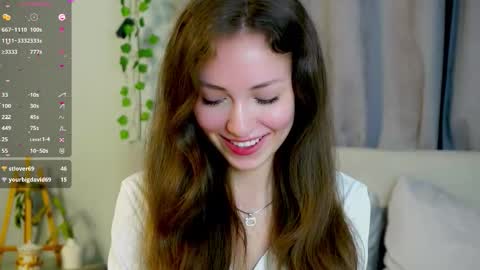 Naomi online show from 15, 10, 2025