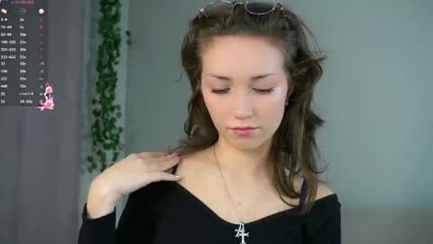 Naomi online show from 17, 11, 2025