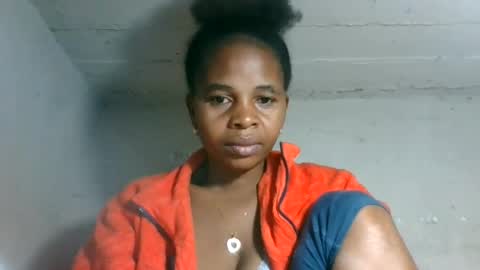 Snapshot of lorienne98 chatting on 18, 7, 2026 lorienne98 online show from 18, 7, 2026