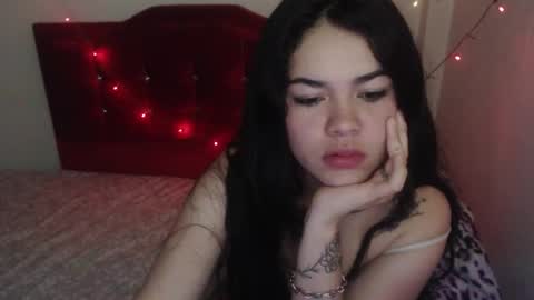 loriiiany online show from 25, 3, 2026