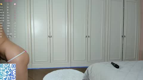 Snapshot of lornaelin chatting on 24, 2, 2025 Dia 700-1630Rose 1900-430UTC1 online show from 24, 2, 2025