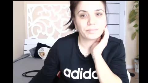 LorraGrey online show from 3, 1, 2025