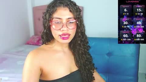 Snapshot of lorraine_rosse chatting on 13, 11, 2025 lorraine online show from 13, 11, 2025