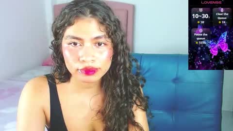 Snapshot of lorraine_rosse chatting on 15, 11, 2025 lorraine online show from 15, 11, 2025