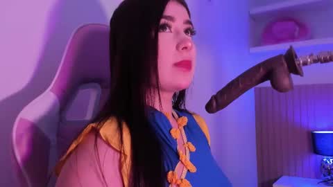 Snapshot of lorraine_williams_ chatting on 18, 7, 2026 lore online show from 18, 7, 2026