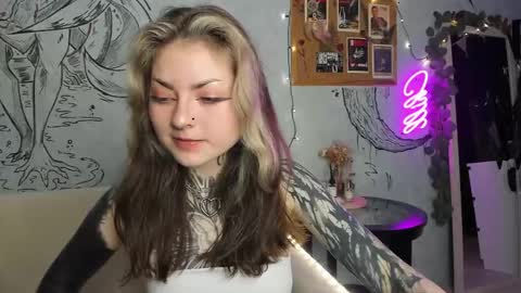 lostallice online show from 25, 1, 2025