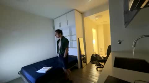 lostpuppyboy online show from 16, 10, 2025