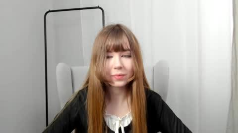 Snapshot of louettakarn chatting on 23, 4, 2026 Sade online show from 23, 4, 2026