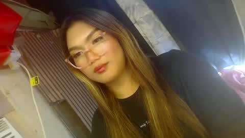 Sweet   online show from 24, 12, 2024