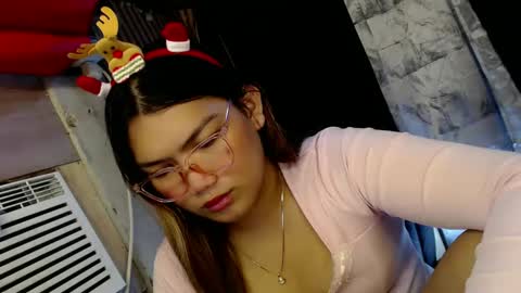 Sweet   online show from 28, 12, 2024