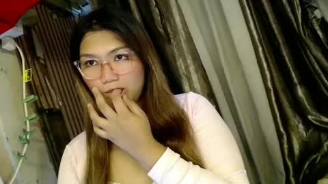 Sweet   online show from 9, 2, 2025