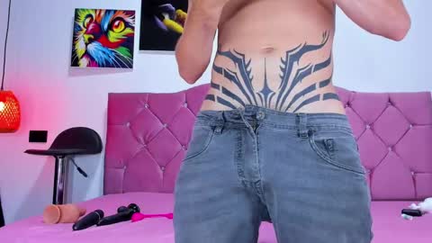 Snapshot of louis_bcasta1 chatting on 20, 1, 2025 OF louis bcasta1 online show from 20, 1, 2025