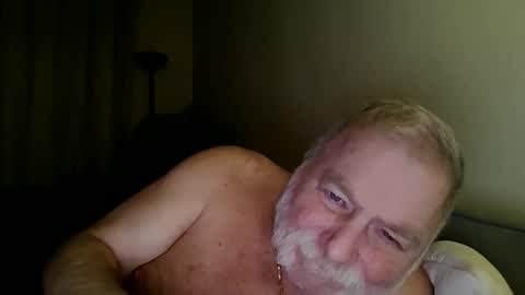 louis_chokdee online show from 1, 12, 2025
