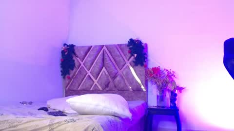 Louis Valdz online show from 4, 1, 2025