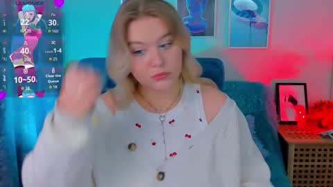 Snapshot of louisemous chatting on 22, 11, 2025 Loise online show from 22, 11, 2025