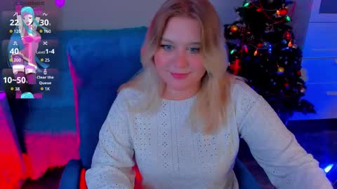 Snapshot of louisemous chatting on 17, 12, 2025 Loise online show from 17, 12, 2025