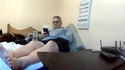 Snapshot of loumtl3 chatting on 31, 5, 2026 loumtl3 online show from 31, 5, 2026