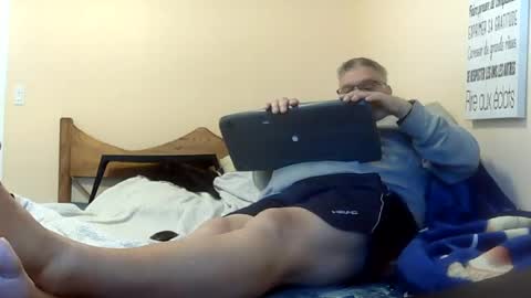 Snapshot of loumtl3 chatting on 16, 6, 2026 loumtl3 online show from 16, 6, 2026