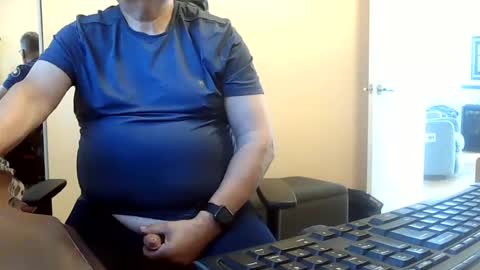Snapshot of loumtl3 chatting on 22, 6, 2026 loumtl3 online show from 22, 6, 2026