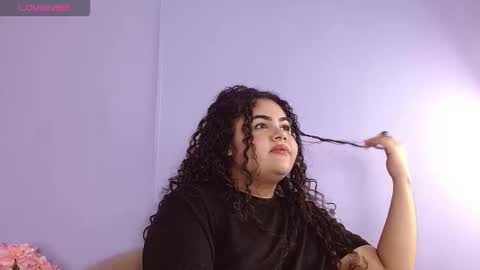 Snapshot of lourdes_moon22 chatting on 22, 10, 2025 lourdes_moon22 online show from 22, 10, 2025