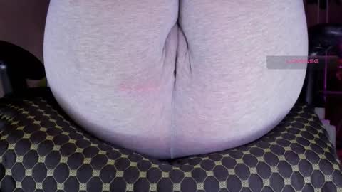 Snapshot of love_hard_kiru chatting on 29, 10, 2025 Kira online show from 29, 10, 2025