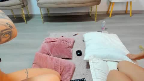 Snapshot of love_mexoxo chatting on 30, 5, 2026 Andreea online show from 30, 5, 2026