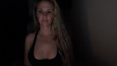 LoVe On  online show from 11, 4, 2026