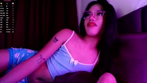 Snapshot of love_seren chatting on 12, 10, 2025 Seren online show from 12, 10, 2025