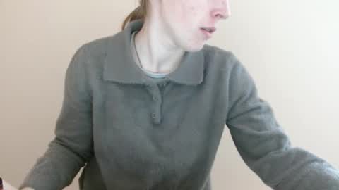 Vivian online show from 7, 4, 2026