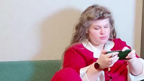 Snapshot of love_wiggy18 chatting on 14, 2, 2025 Ally online show from 14, 2, 2025