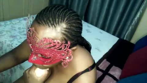 Snapshot of loveedee4 chatting on 19, 12, 2025 loveedee4 online show from 19, 12, 2025