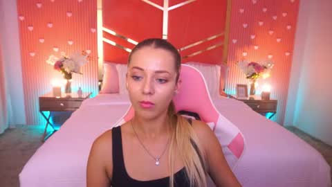 Snapshot of loveedove chatting on 14, 7, 2026 loveedove online show from 14, 7, 2026