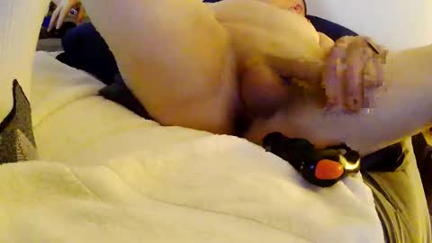 Snapshot of lovefreak45 chatting on 3, 11, 2025 SuperFreak online show from 3, 11, 2025