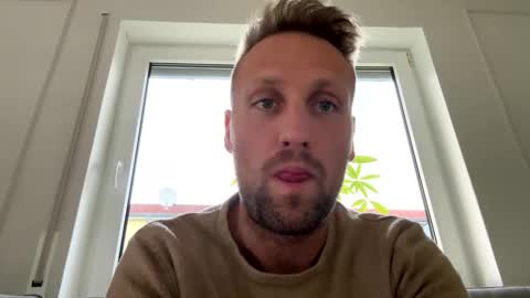 Snapshot of lovefuesse chatting on 26, 10, 2025 lovefuesse online show from 26, 10, 2025