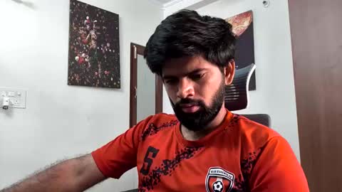 Snapshot of lovehairyindian chatting on 28, 9, 2025 Indian hairy online show from 28, 9, 2025