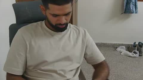 Snapshot of lovehairyindian chatting on 9, 7, 2026 Indian hairy online show from 9, 7, 2026