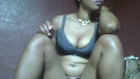 Snapshot of loveinlife750427 chatting on 3, 3, 2025 loveinlife750427 online show from 3, 3, 2025