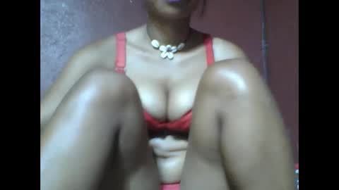 Snapshot of loveinlife750427 chatting on 8, 3, 2025 loveinlife750427 online show from 8, 3, 2025
