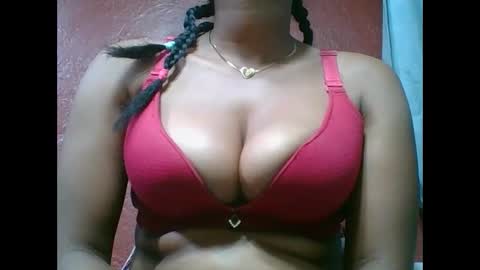 Snapshot of loveinlife750427 chatting on 9, 9, 2025 loveinlife750427 online show from 9, 9, 2025