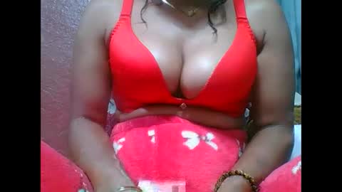 Snapshot of loveinlife750427 chatting on 16, 10, 2025 loveinlife750427 online show from 16, 10, 2025