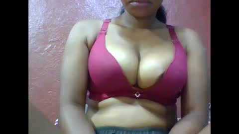 Snapshot of loveinlife750427 chatting on 22, 2, 2026 loveinlife750427 online show from 22, 2, 2026